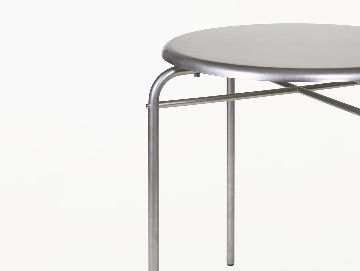 Petit Rond Table