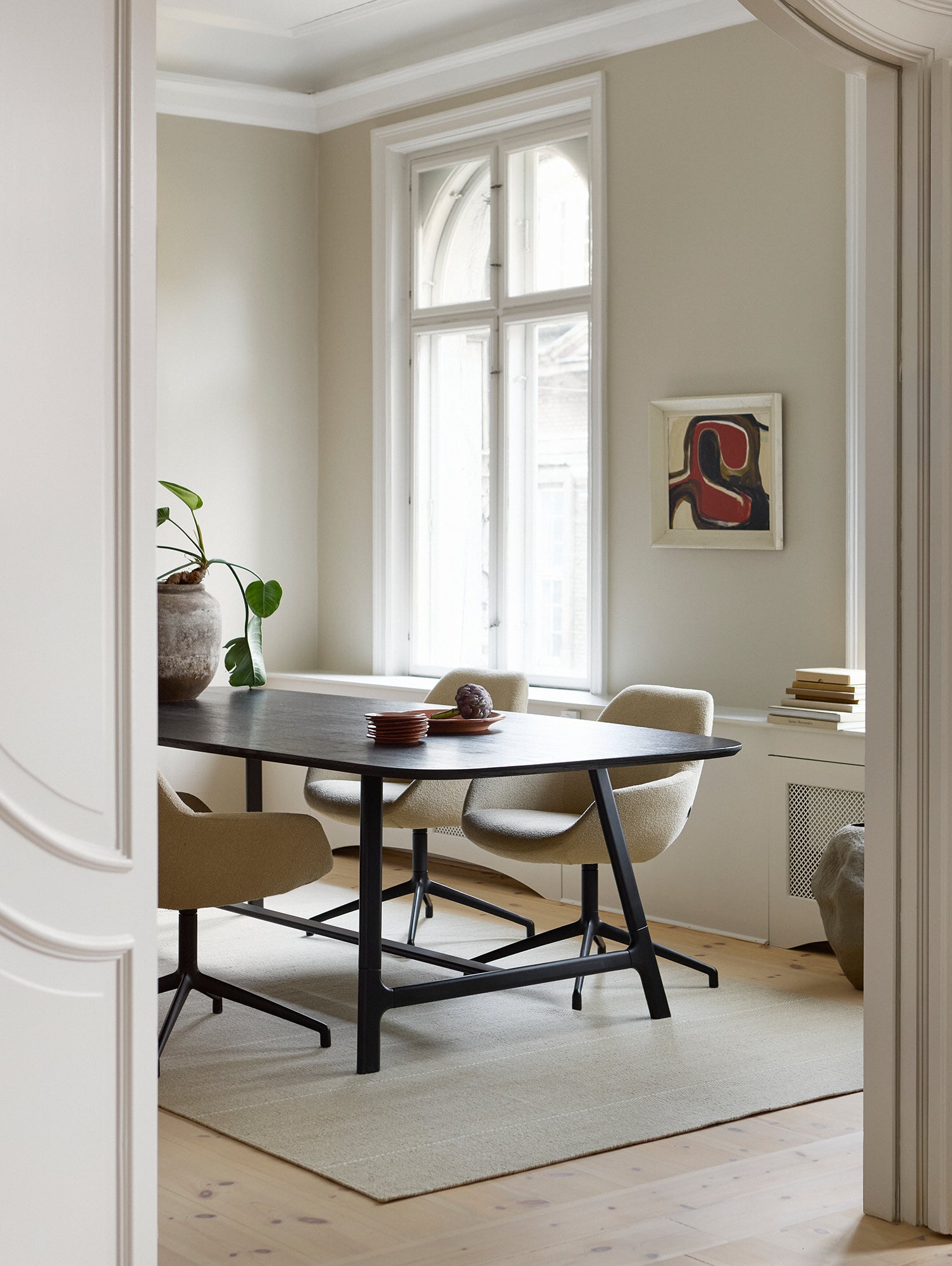 Svalin Rug by Fabula Living - Sand / Off White 1211