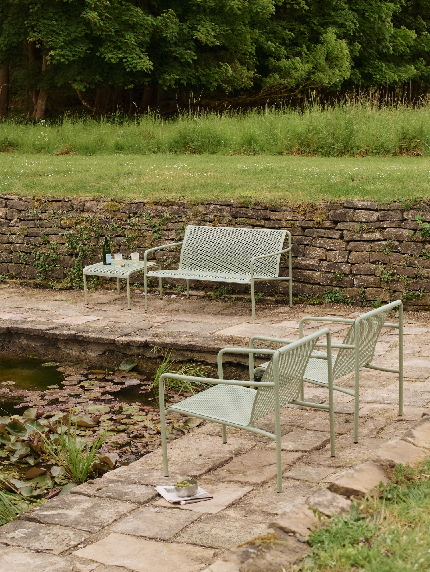 Dapple Low Table by Ferm Living - 57x57 cm / Tea Green