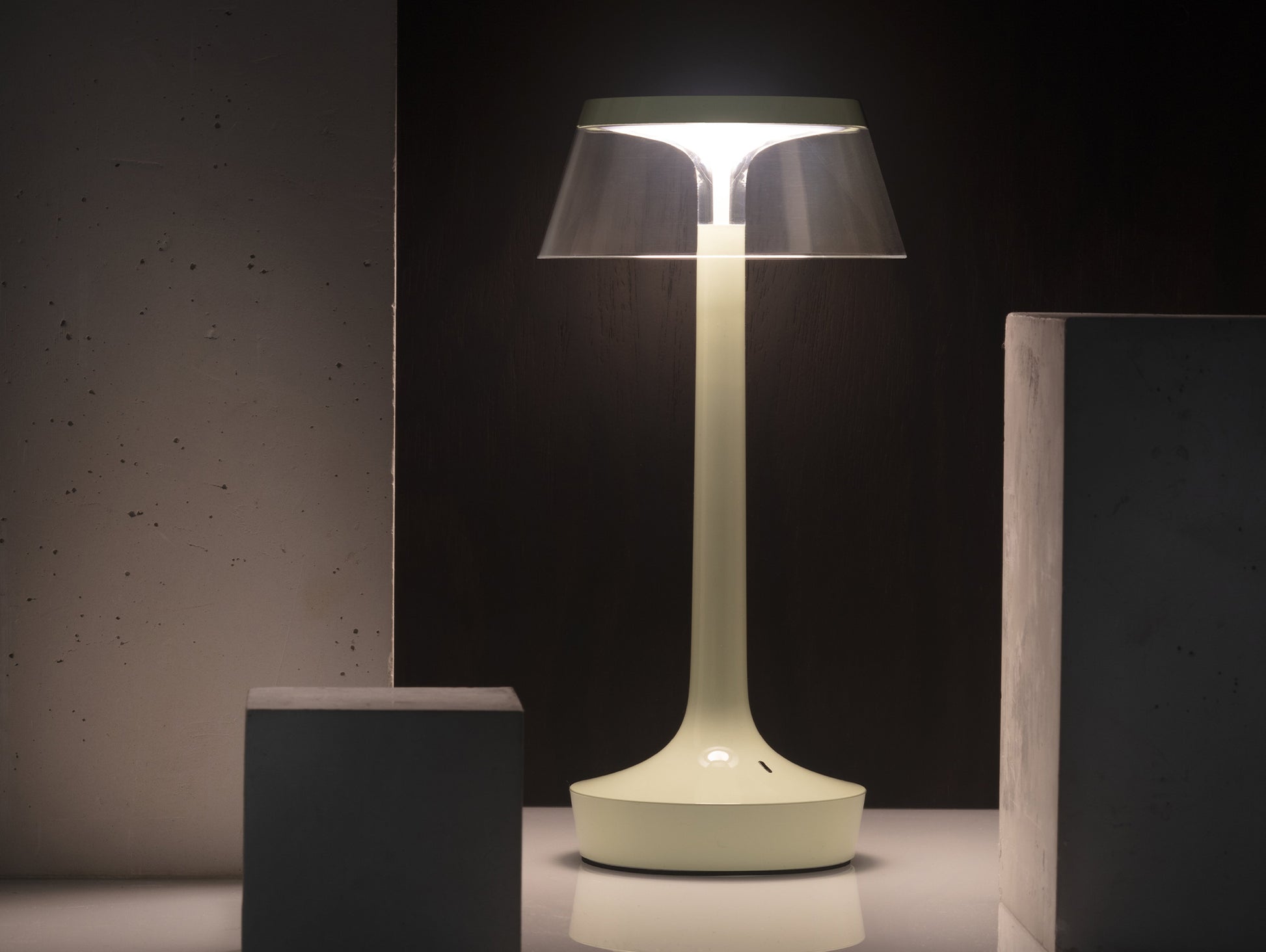 Bon Jour Unplugged Portable Lamp by Flos - Fresh Mint / Transparent Crown