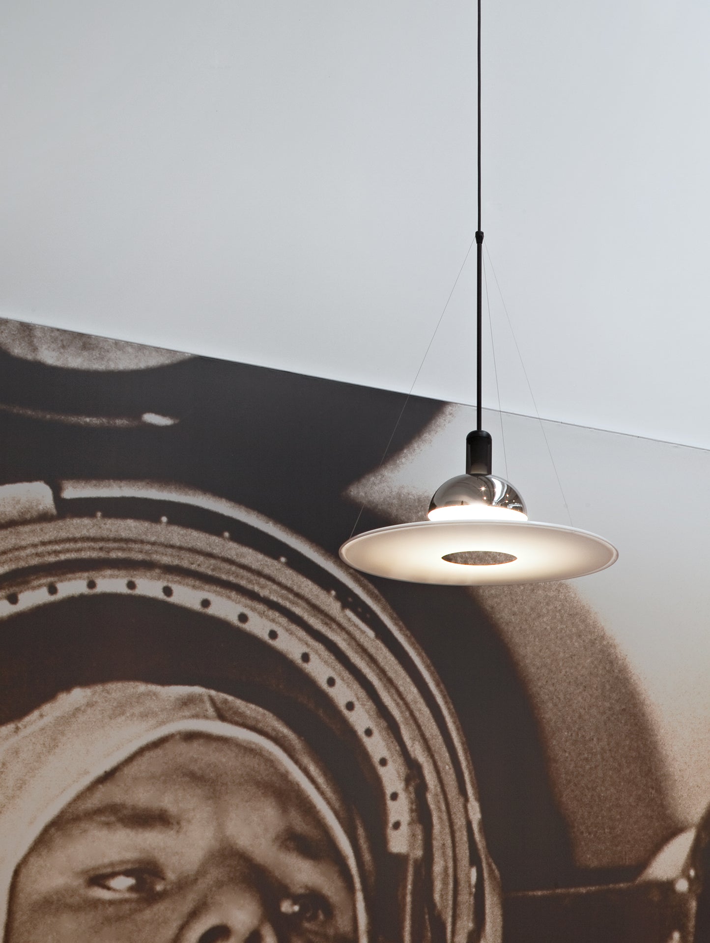 Frisbi Pendant Lamp by Flos