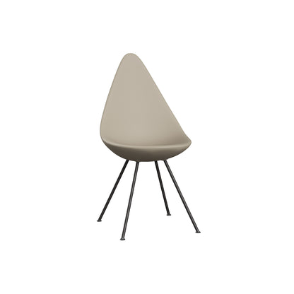 Drop Dining Chair Plastic (3110) by Fritz Hansen - Light Beige / Warm Graphite Base