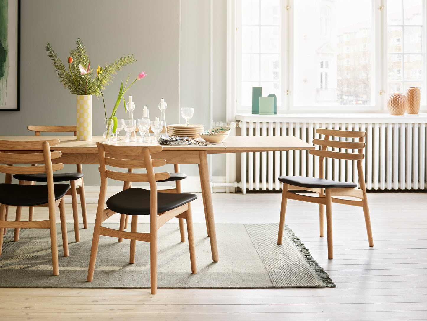 C35 Extendable Table