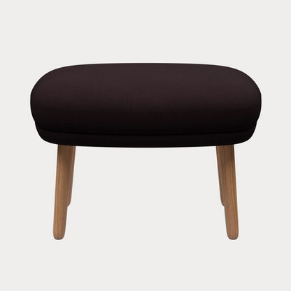 Fri Ottoman by Fritz Hansen - JH15 / 
Outside: Christianshavn 1142 / Seat: Christianshavn 1142