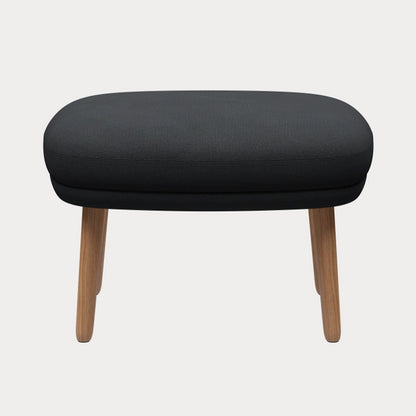 Fri Ottoman by Fritz Hansen - JH15 / 
Outside: Christianshavn 1173 / Seat: Christianshavn 1173