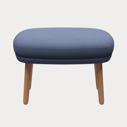 Fri Ottoman by Fritz Hansen - JH15 / 
Outside: Christianshavn 1151 / Seat: Christianshavn 1151