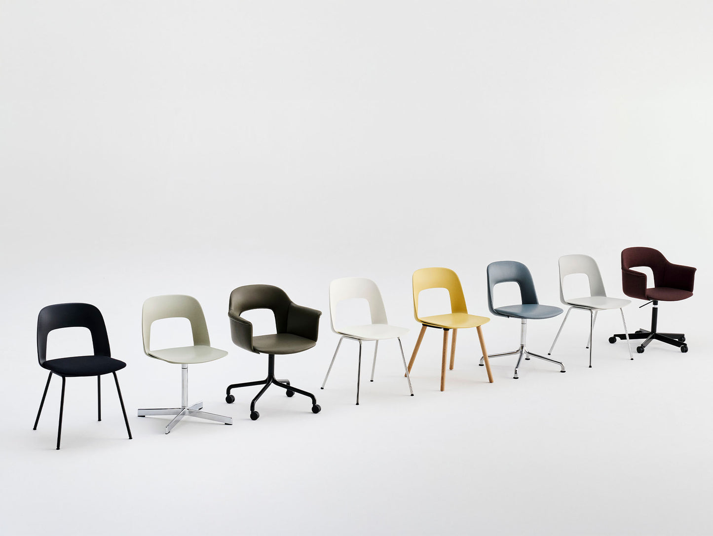 Layout Chair - Swivel Base by HAY