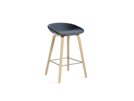 About A Stool AAS 33 by HAY - Linara 198 / Lacquered Oak Base