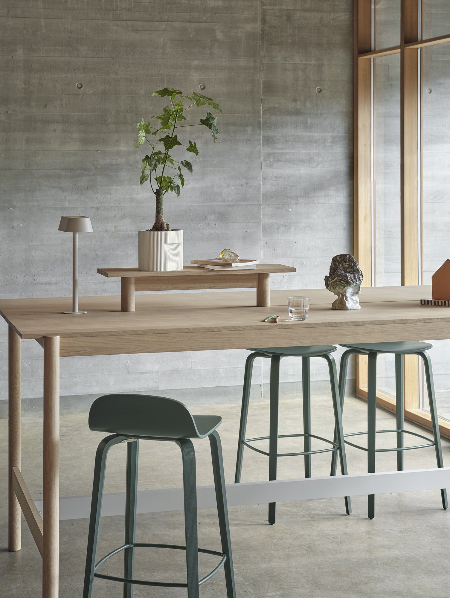 Visu Bar Stool by Muuto - Height: 75 cm / Dark Green