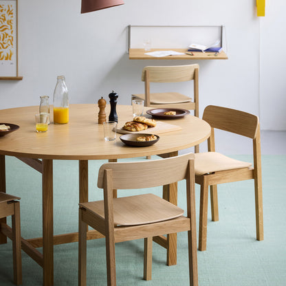 Everyday Chair by Moebe - Lacquered Oak