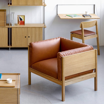 Moebe Lounge Chair by Moebe - Oak Frame / Cognac Leather