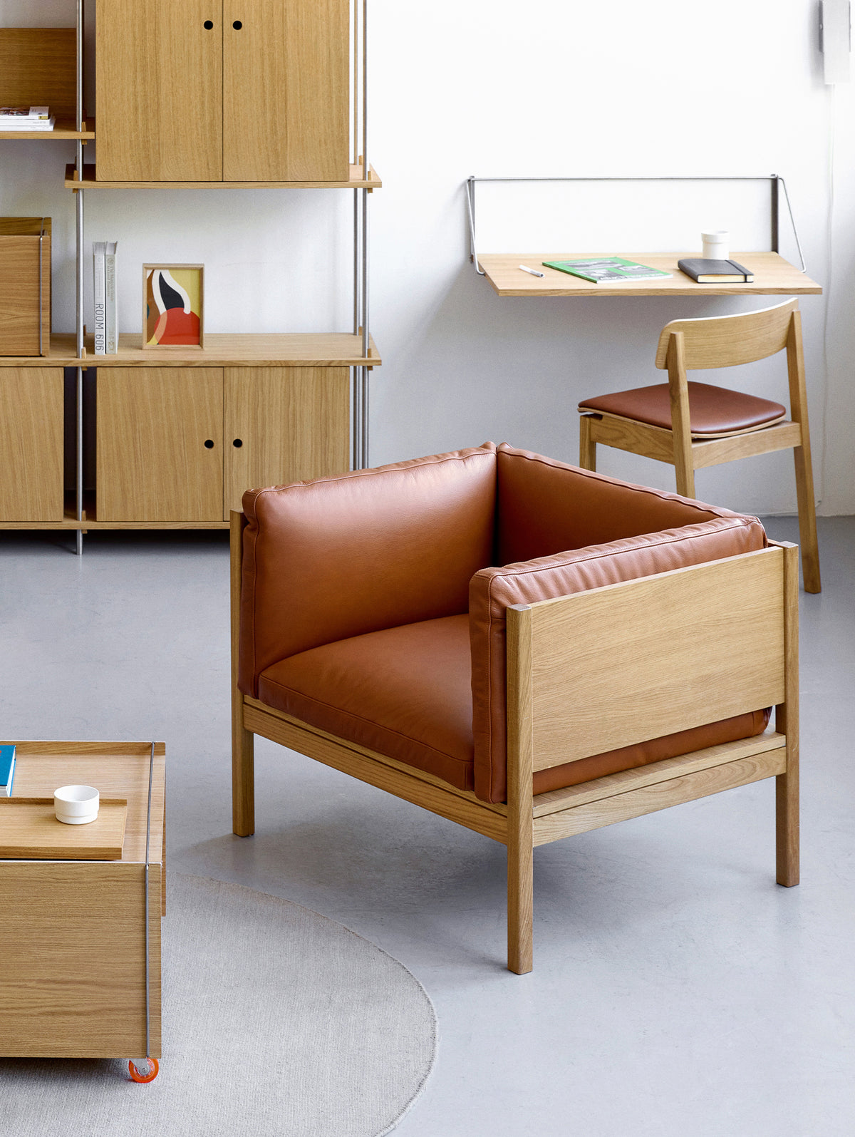 Moebe Lounge Chair by Moebe - Oak Frame / Cognac Leather