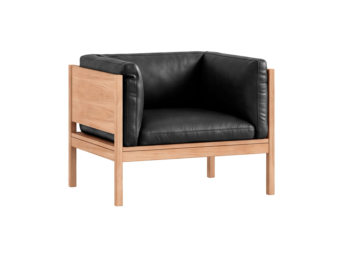 Moebe Lounge Chair by Moebe - Oak Frame / Black Leather 
