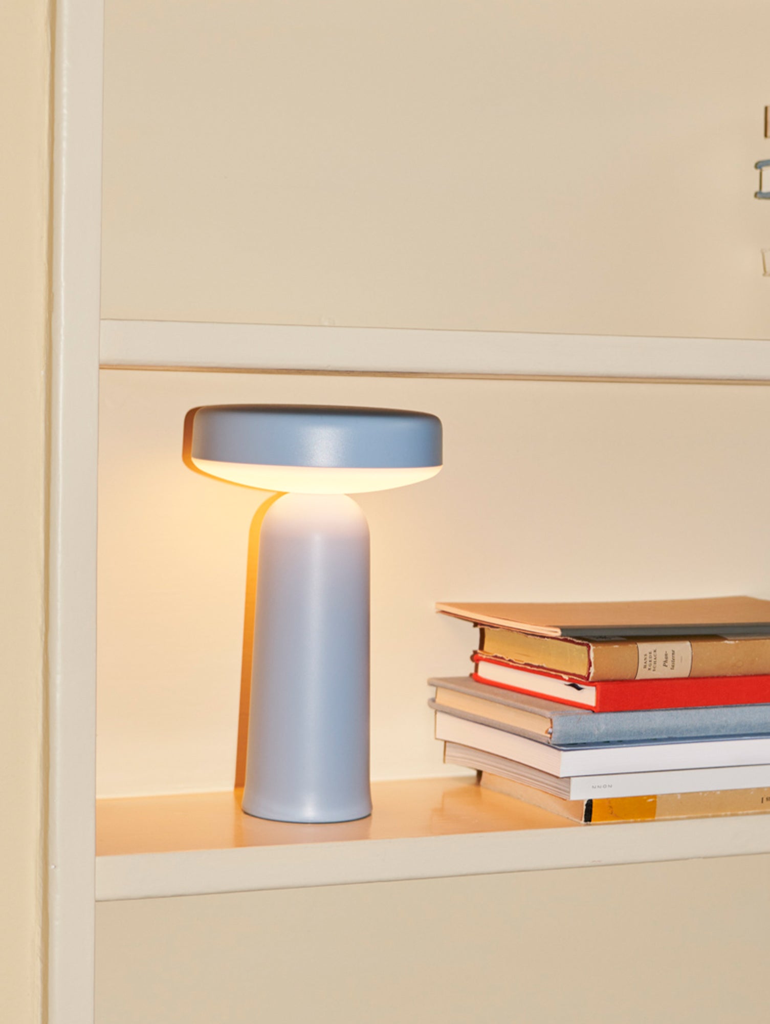 Ease Portable Lamp by Muuto - Light Blue