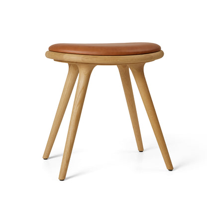 Mater Low Stool - Oiled Oak Base / Walnut Nuance Leather Seat