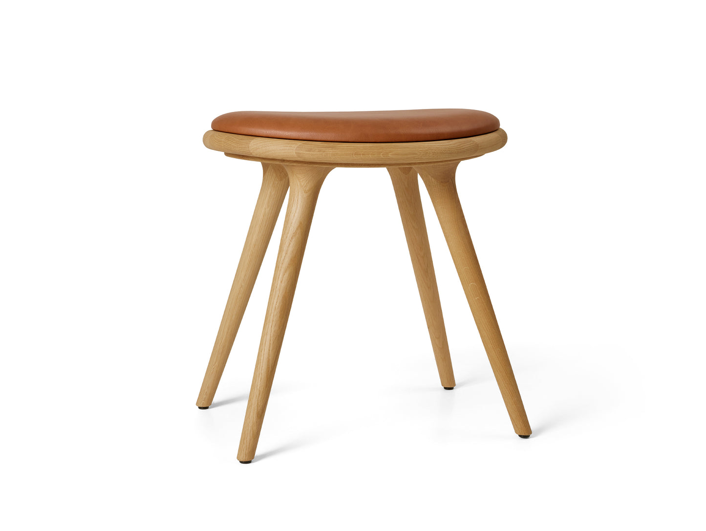 Mater Low Stool - Oiled Oak Base / Walnut Nuance Leather Seat