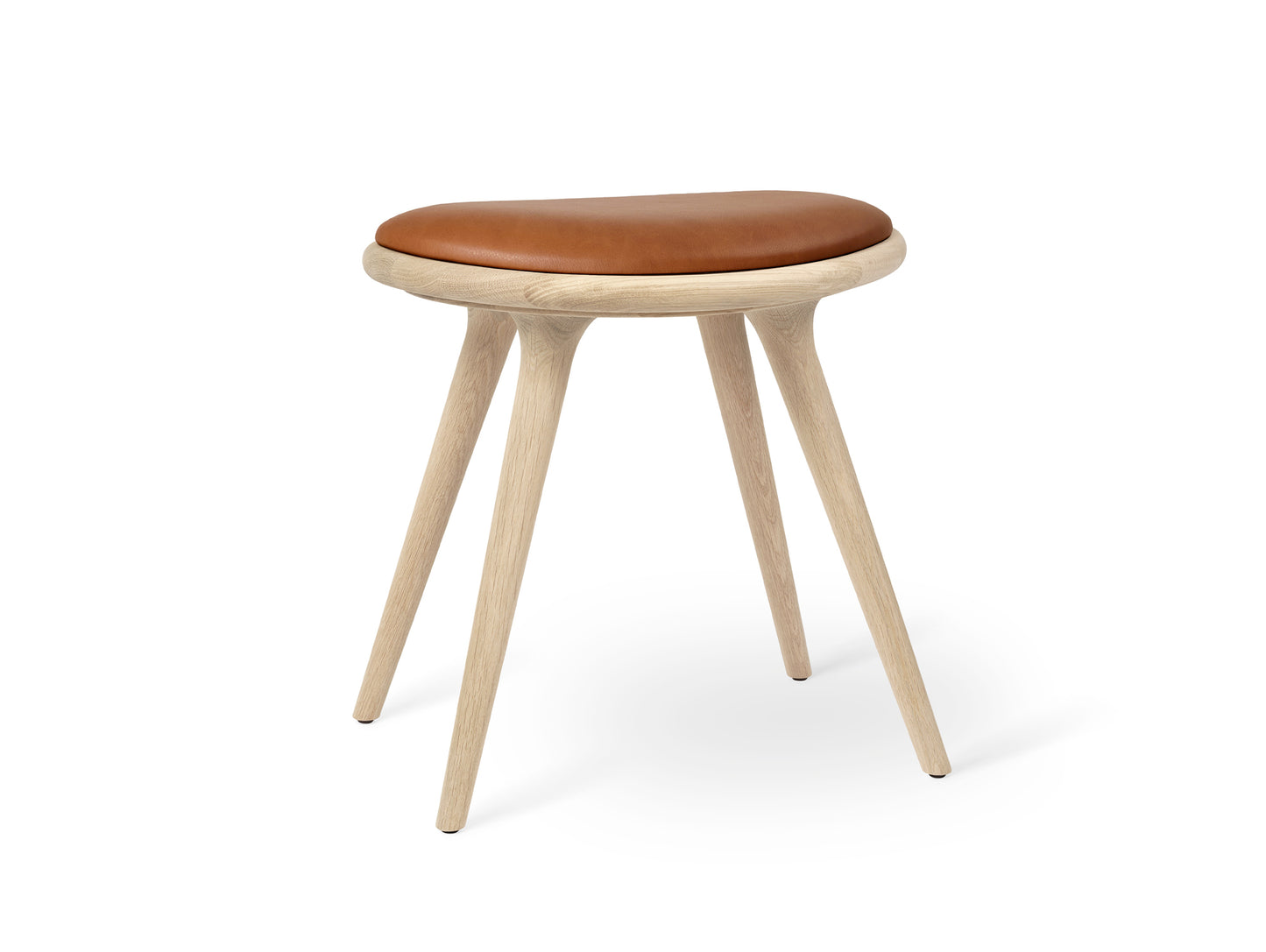 Mater Low Stool - Matt Oak Base / Walnut Nuance Leather Seat