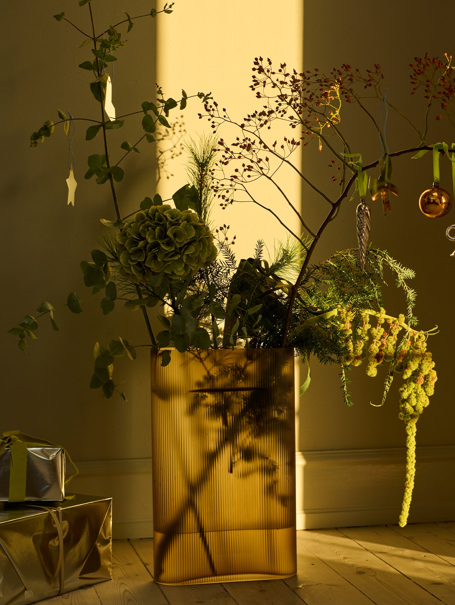 Ridge Vase by Muuto - Taupe Frosted Glass