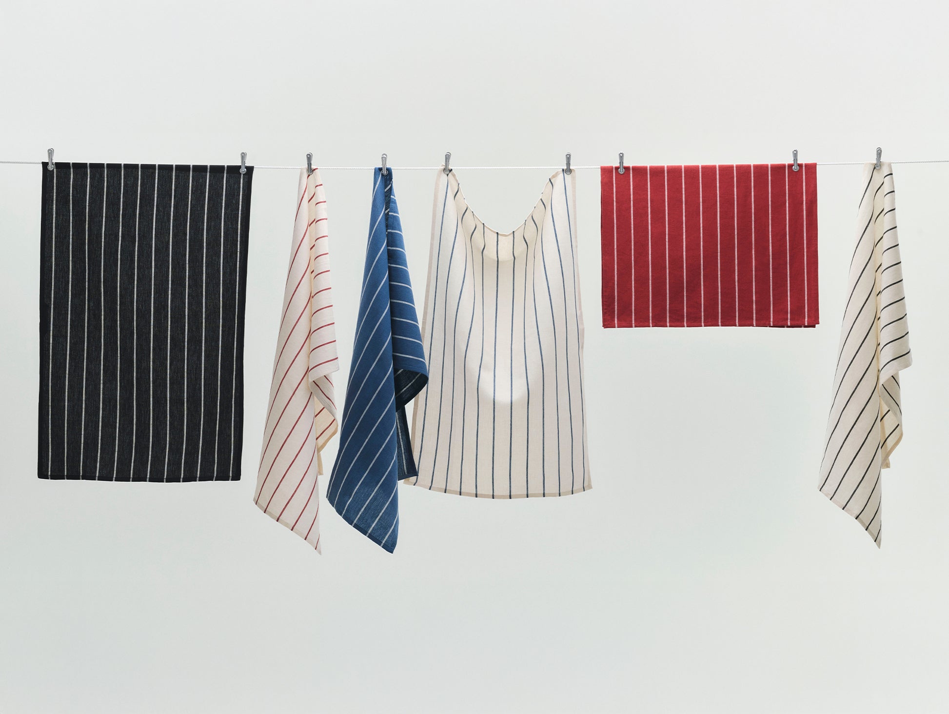 Outdoor Market Tea Towel by HAY
