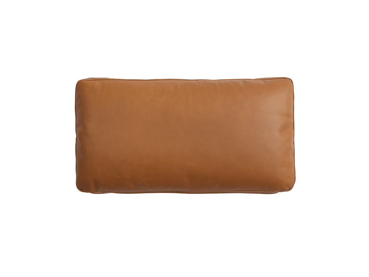 Outline Soft Cushion by Muuto - Cognac Refine Leather