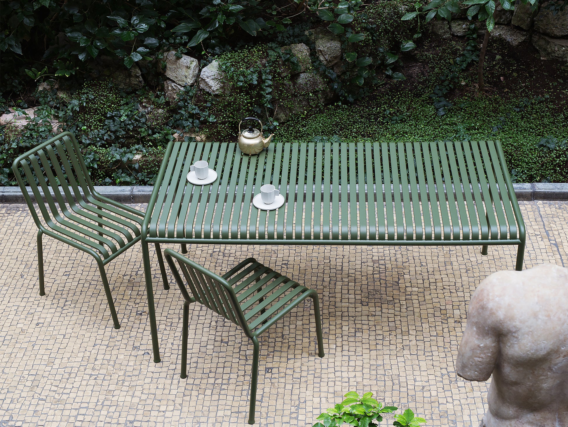 Palissade Dining Table Large (170 x 90 cm) - Olive
