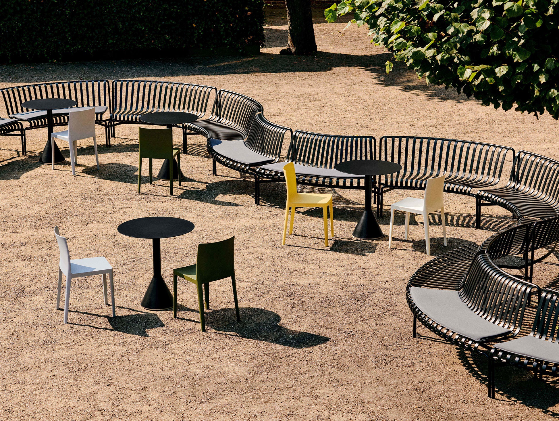Palissade Park Dining Bench -  In Out Starter Set by HAY - Anthracite
