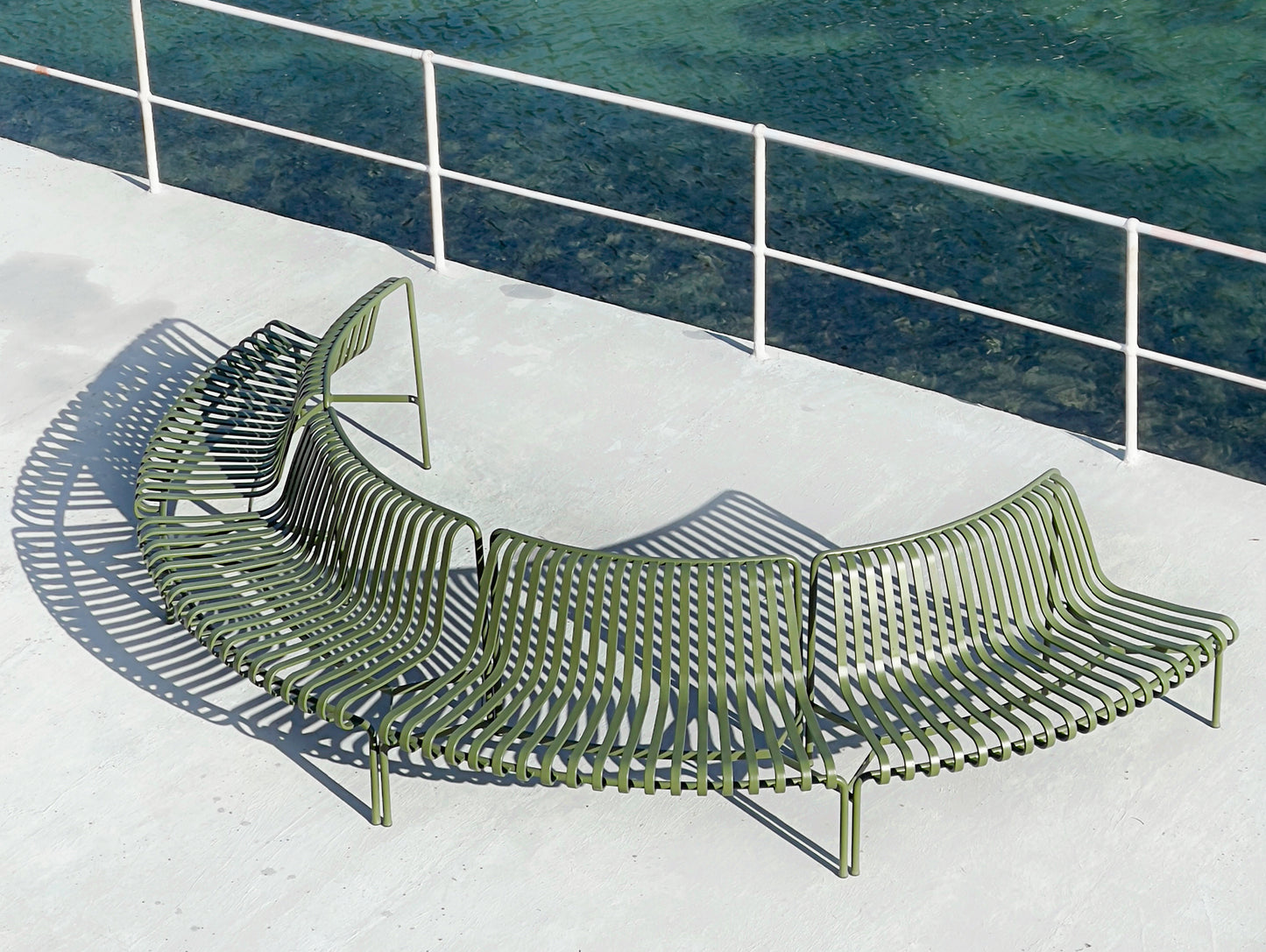 Palissade Park Dining Bench - Out-Out Starter Set by HAY - Olive