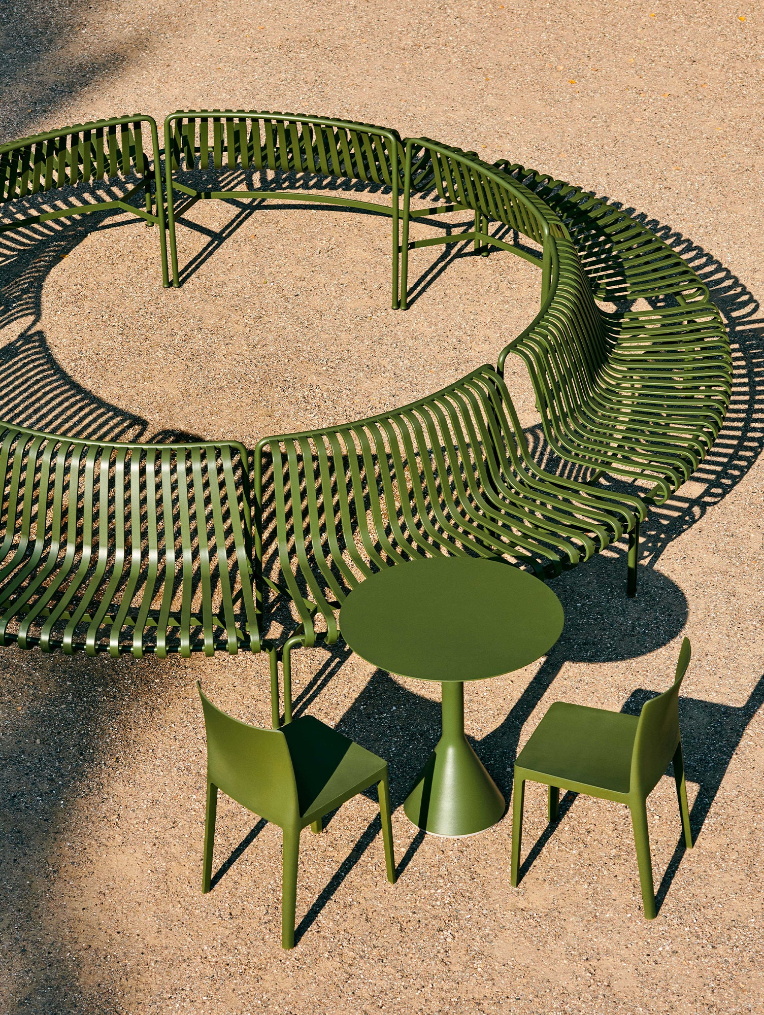 Palissade Park Dining Bench - Out-Out Starter Set by HAY - Olive