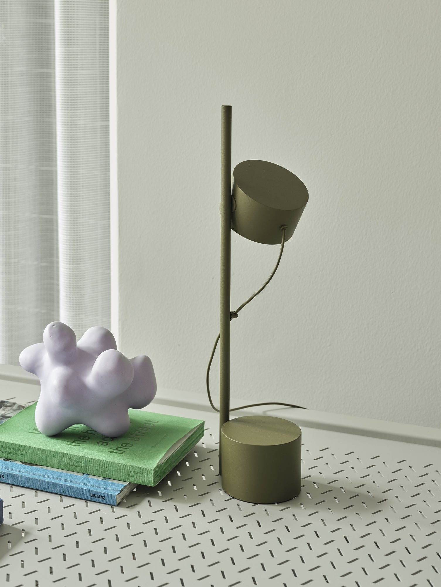 Post Table Lamp by Muuto - Brown Green