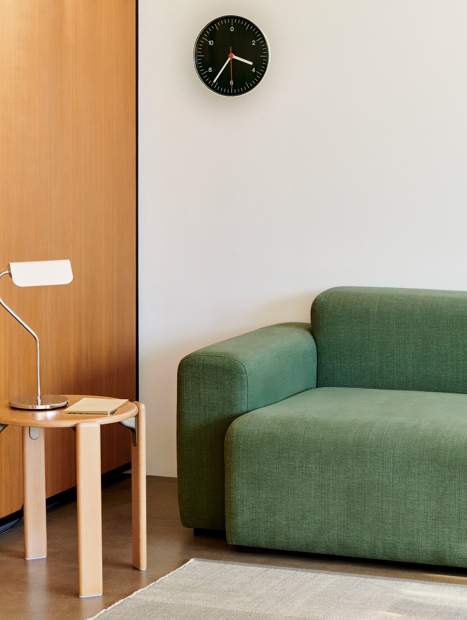 Mags Sofa (Low Armrest) - Free Standing Modules by HAY / Linara 100