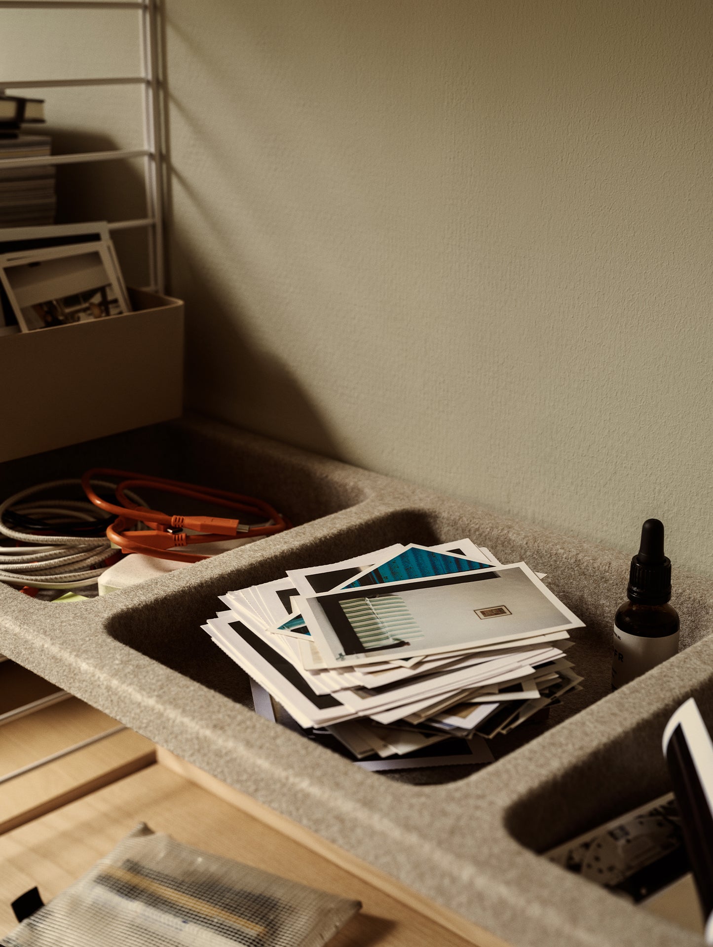 String System Bowl Shelf by String