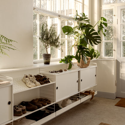 String System Cabinet with Sliding Doors - White