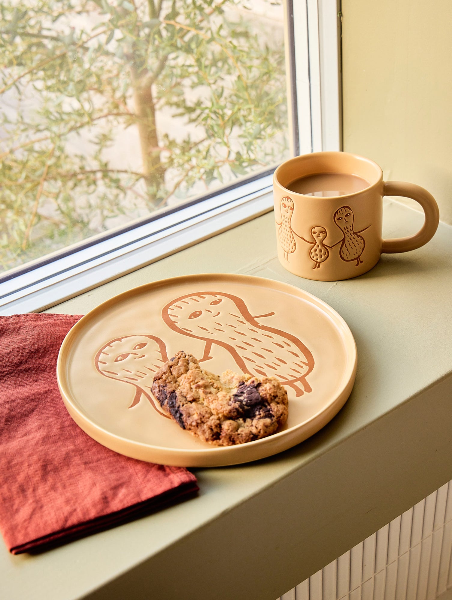 Peanut Mug by Donna Wilson