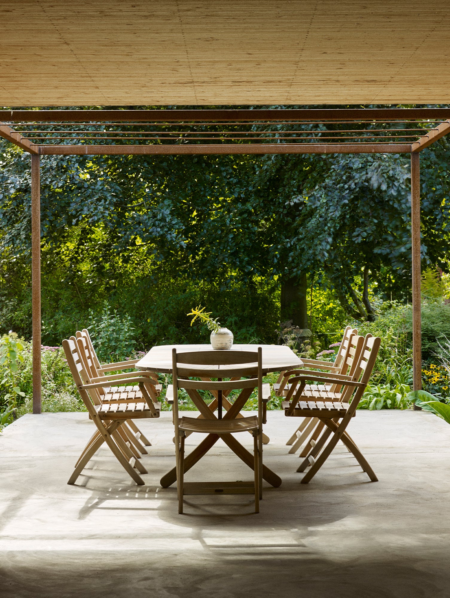 Selandia Extendable Table by Fritz Hansen