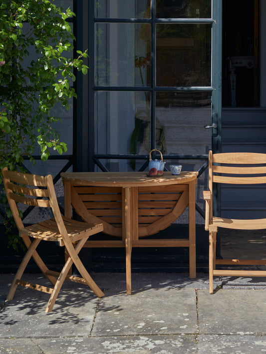 Selandia Table - Round by Fritz Hansen