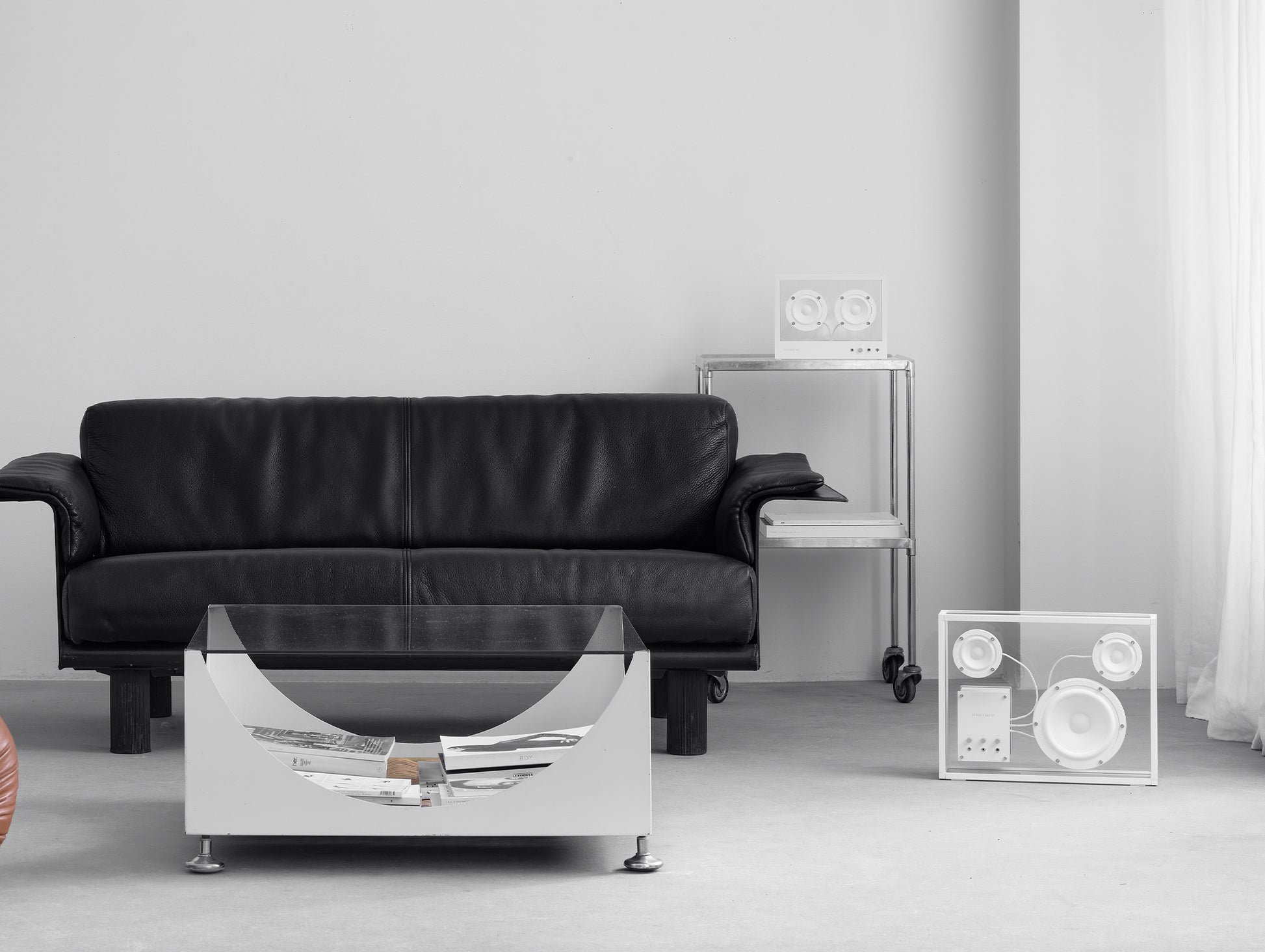 Large Transparent Speaker by Transparent - White