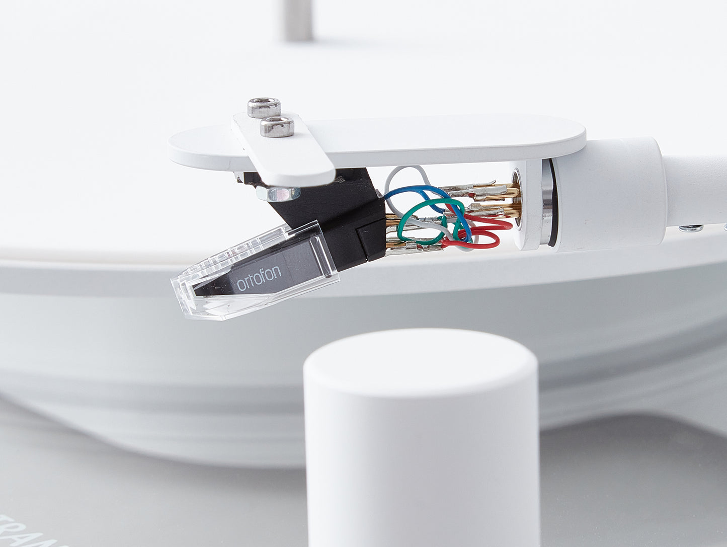Transparent Turntable by Transparent - White