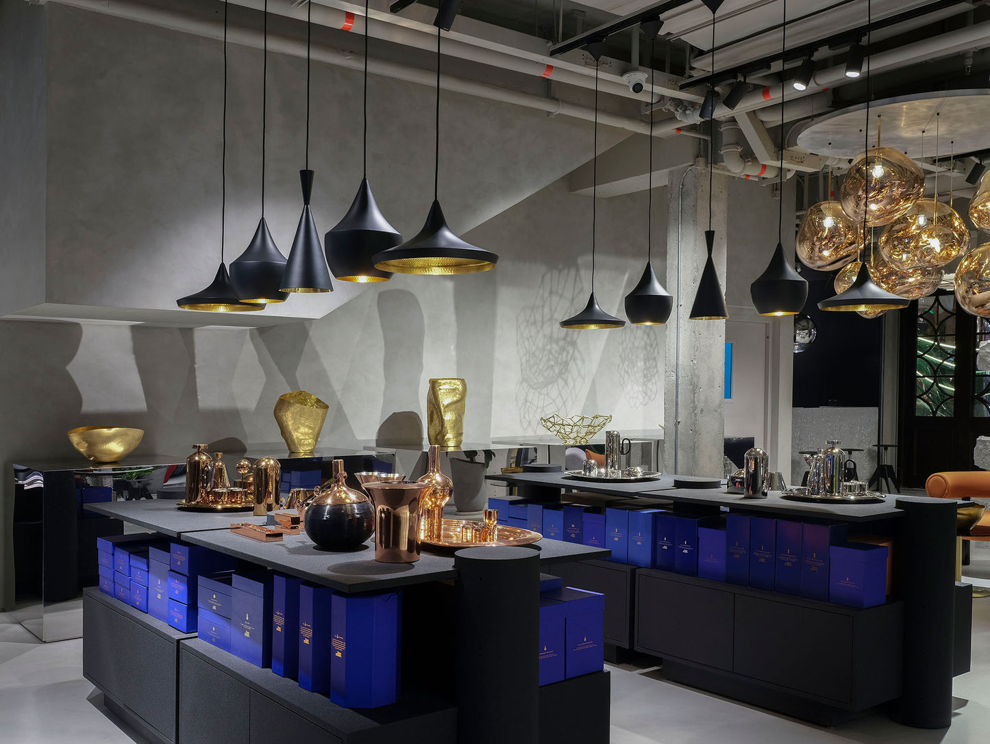 Beat LED Pendant Light by Tom Dixon 