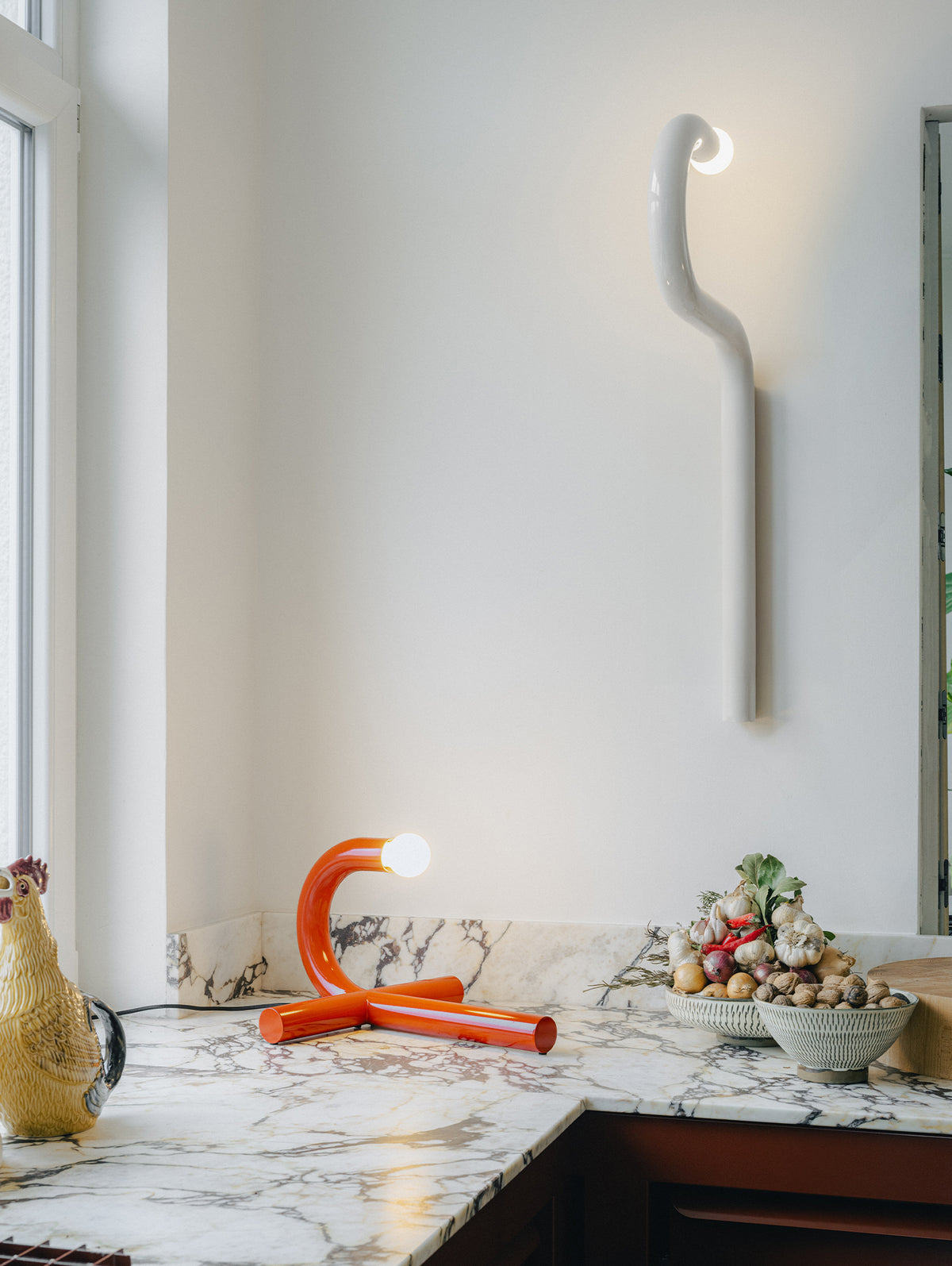La Tre Table Lamp by Valerie Objects - Red