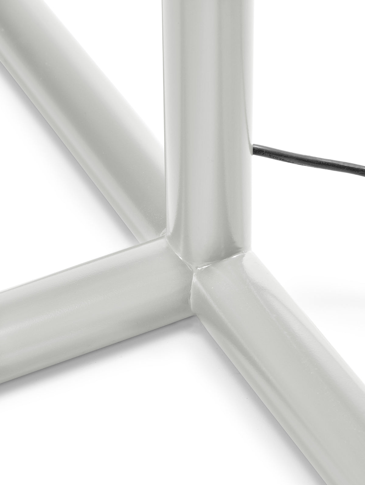 La Uno Floor Lamp by Valerie Objects - White