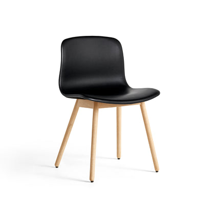 About A Chair AAC 13 by HAY -  Black Sense Leather  / Lacquered  Oak Base