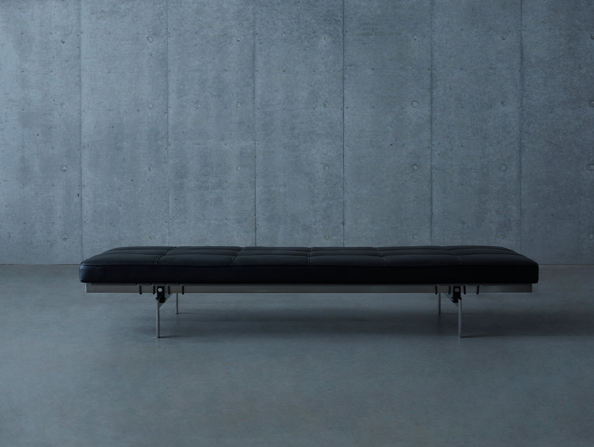 PK80 Daybed by Fritz Hansen 