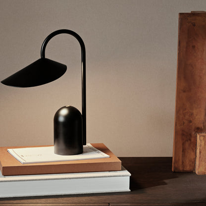 Arum Portable Lamp