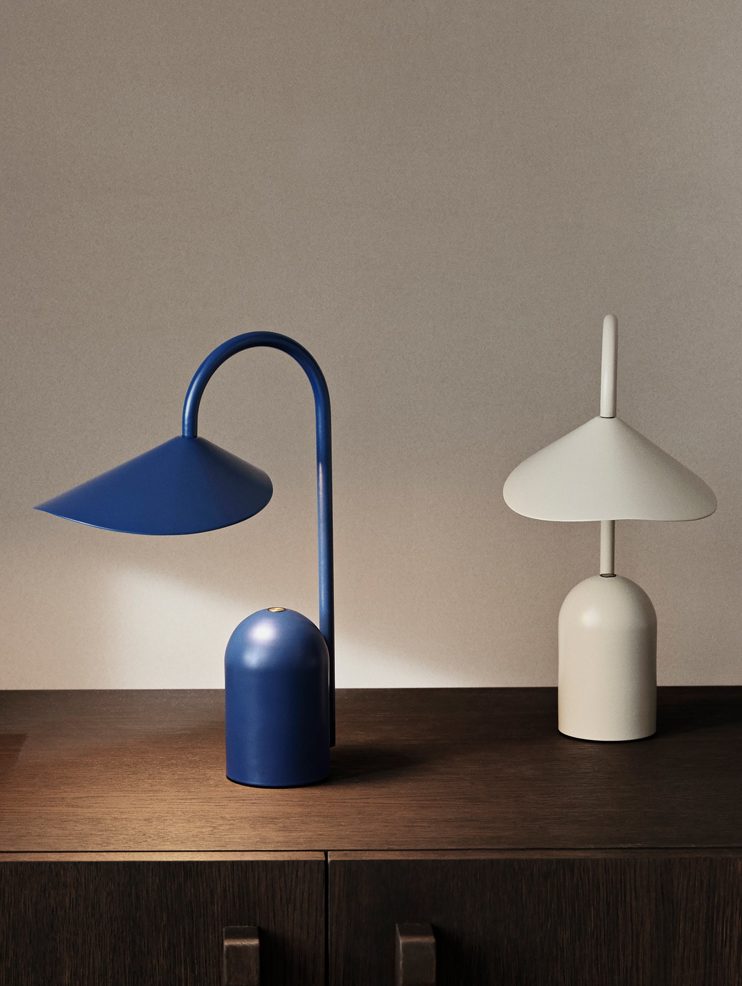Arum Portable Lamp by Ferm Living - Cashmere and Bright Blue