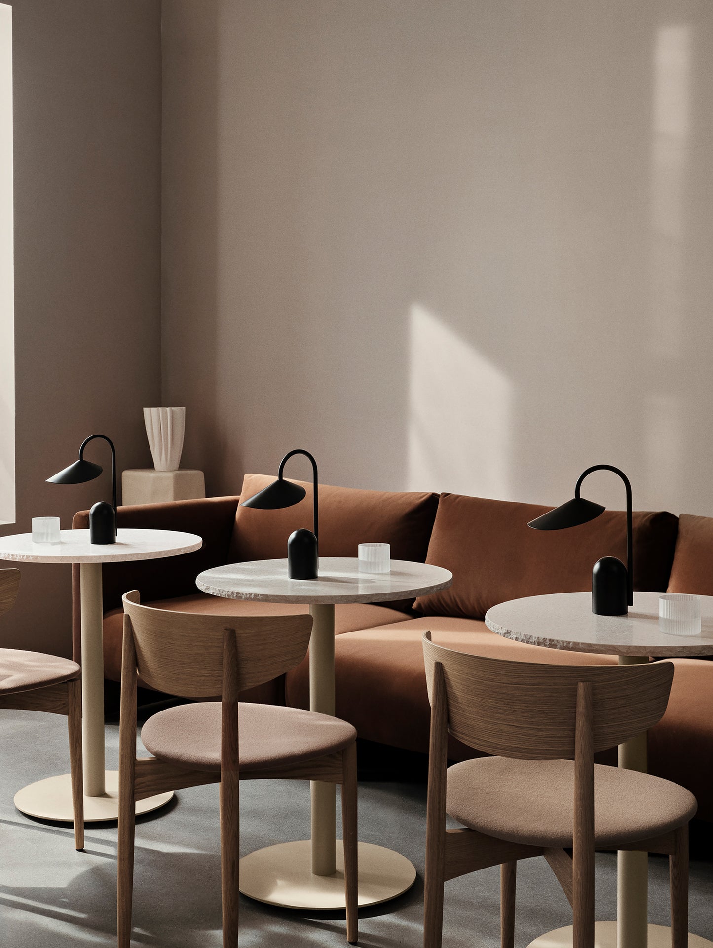 Arum Portable Lamp by Ferm Living - Black
