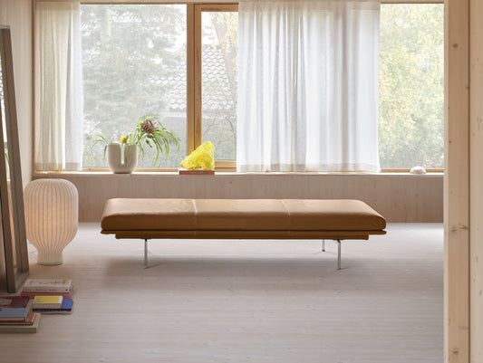 Outline Daybed With Cushion in Cognac Refine Leather / Aluminium Legs by Muuto