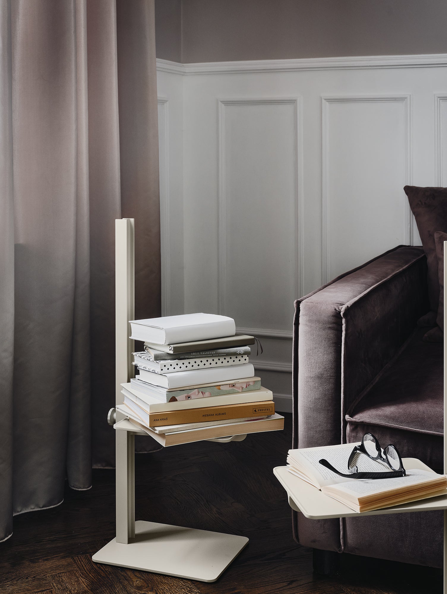 Museum Side Table by String - Beige