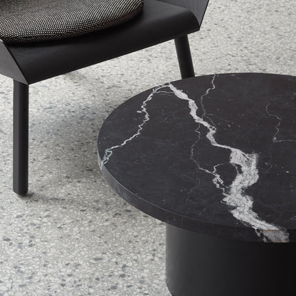 CT09 Enoki Side Table by e15 - (D70 / H35 cm) Nero Marquina Marble Tabletop / Jet Black Steel Base