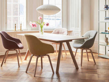 CPH30 Extendable Dining Table by HAY 