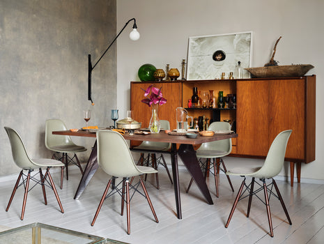 EM Table